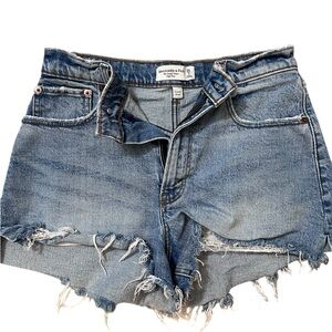 Abercrombie Curve Love Size 2 High Waisted Shorts
